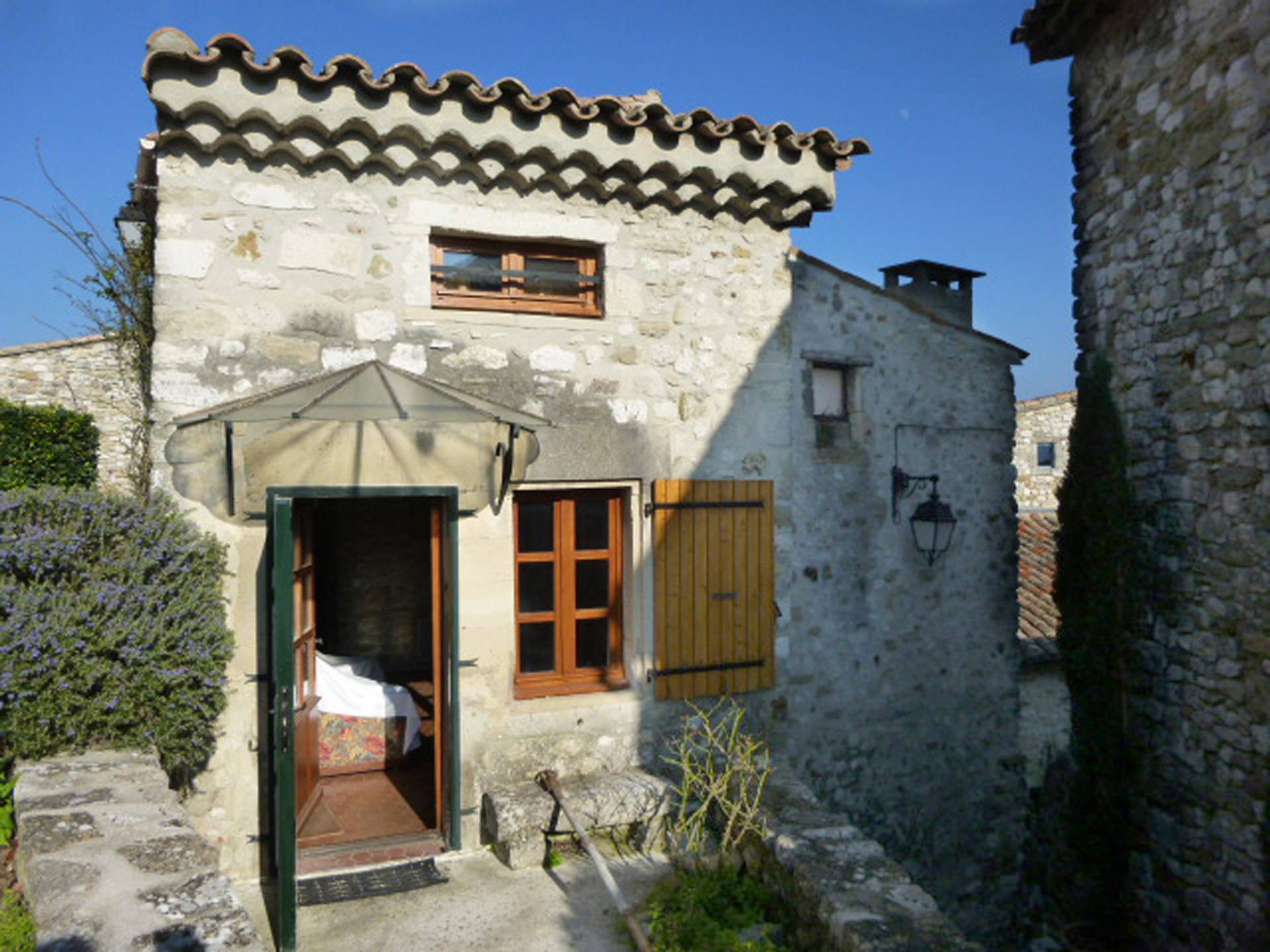 A vendre, Maison de village A 8km de Grignan terrasses